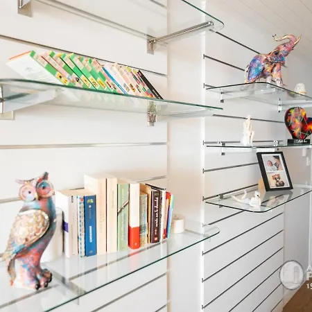 Moderne 80m² Avec Wifi, Lave-vaisselle, Balcon Et Vue - Fr-1-197-539