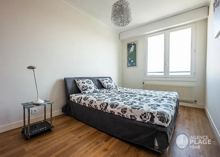 Moderne 80m² Avec Wifi, Lave-vaisselle, Balcon Et Vue - Fr-1-197-539 Apartman