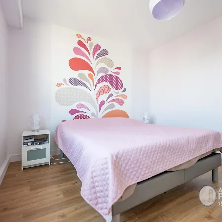 Appartement Moderne 80m² Avec Wifi, Lave-vaisselle, Balcon Et Vue - Fr-1-197-539 *