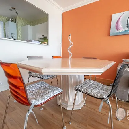 Moderne 80m² Avec Wifi, Lave-vaisselle, Balcon Et Vue * Les Sables-dʼOlonne