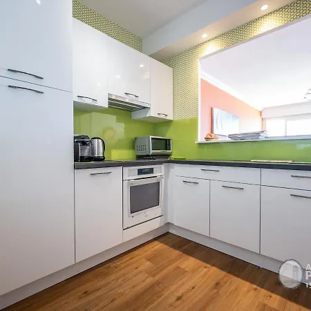 Moderne 80m² Avec Wifi, Lave-vaisselle, Balcon Et Vue Apartamento Les Sables-dʼOlonne