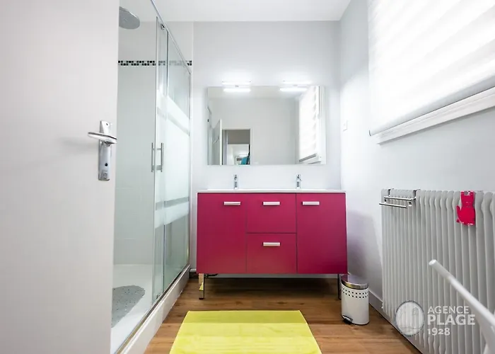 Moderne 80m² Avec Wifi, Lave-vaisselle, Balcon Et Vue - Fr-1-197-539 *